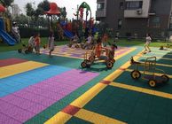Vert démontable adapté aux besoins du client coloré d'amortisseur de plancher de jardin d'enfants